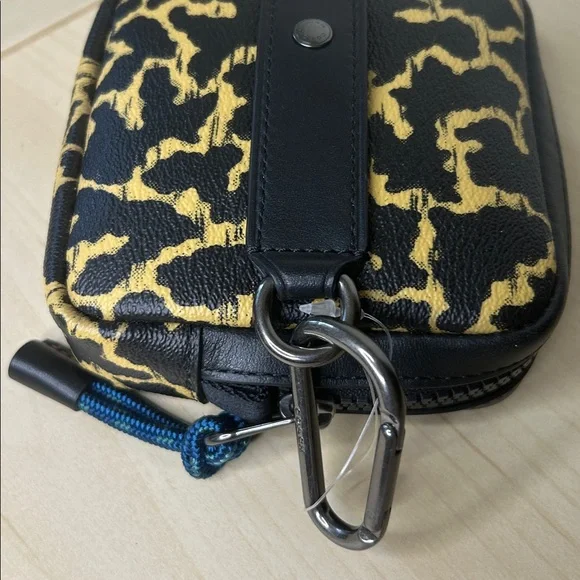 Coach Disney Dumbo Pouch Belt Bag Charm - Picture 3 of 6